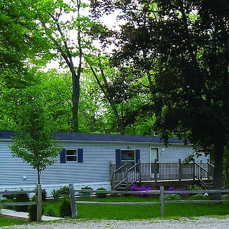 Bear Cave Rv Campground Buchanan Exteriör bild