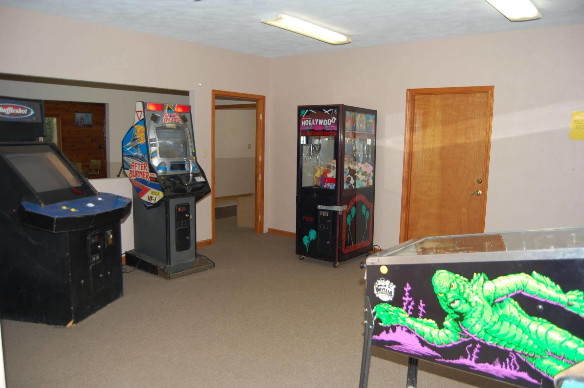 Bear Cave Rv Campground Buchanan Exteriör bild